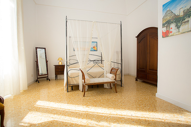 letto baldacchino